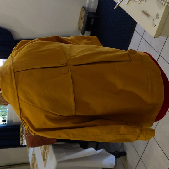 PIPER & BLUE Cropped Trench Coat - Picture 5 of 14